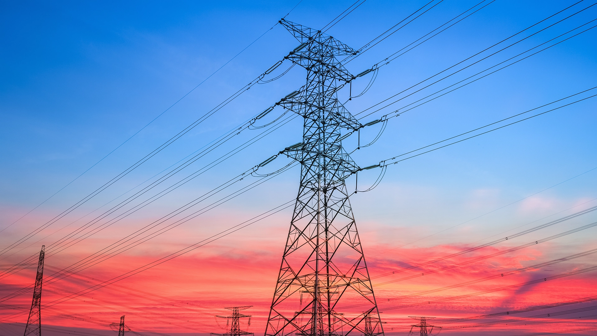 Elektrik Enerjisi Üretimi Faaliyetinin Tabi Olduğu Hukuki Çerçevenin İncelenmesi